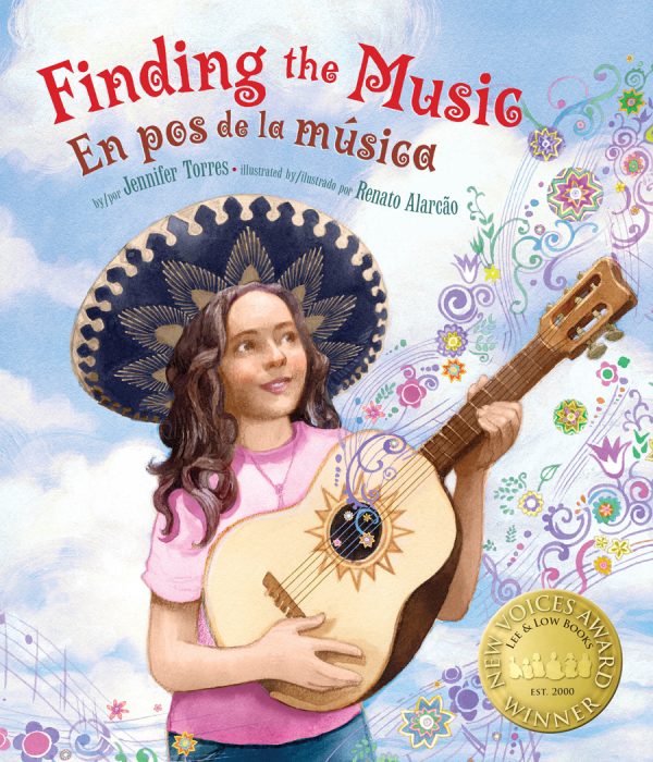 Front cover for Finding the Music / En pos de la música by Jennifer Torres and Renato Alarcão